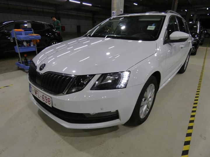 SKODA OCTAVIA 2018 tmbjg7ne9k0055711