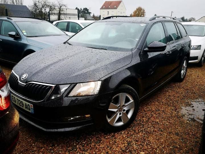 SKODA OCTAVIA 2017 tmbjg7nexj0096735