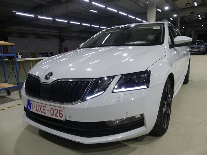 SKODA OCTAVIA 2018 tmbjg7nexk0006484