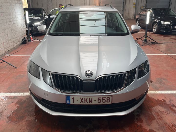 SKODA OCTAVIA 2020 tmbjg7nexl0071739