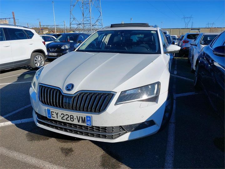 SKODA SUPERB 2018 tmbjg7np0j7600833