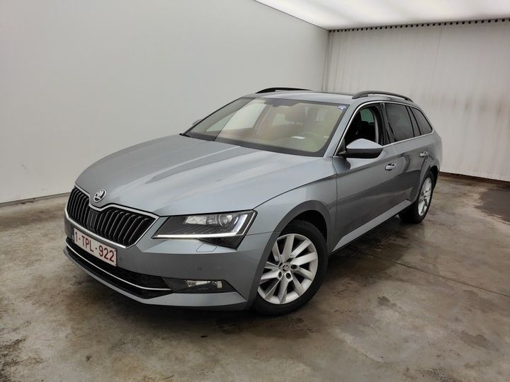 SKODA SUPERB 2018 tmbjg7np1j7556390