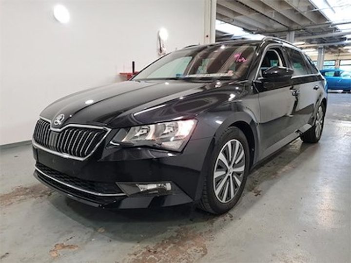 SKODA SUPERB 2017 tmbjg7np2j7511927