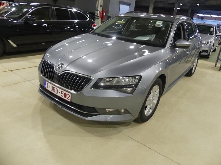 SKODA SUPERB 2018 tmbjg7np3j7609610