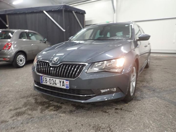 SKODA SUPERB 2016 tmbjg7np4g7073159