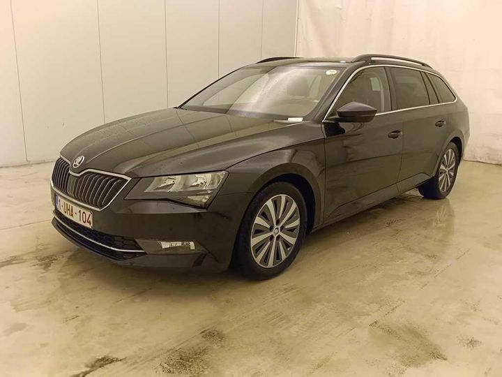 SKODA SUPERB 2018 tmbjg7np4j7589612