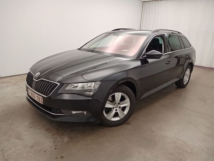 SKODA SUPERB 2019 tmbjg7np5k7059053