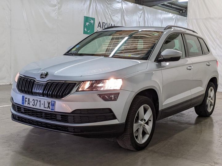 SKODA KAROQ 2018 tmbjg7nu0j2031288