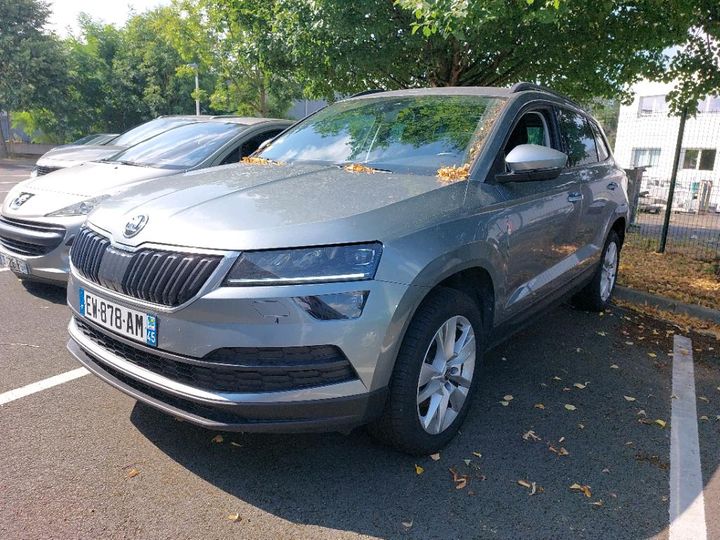 SKODA KAROQ 2018 tmbjg7nu1j5027751