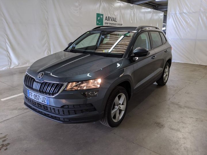 SKODA KAROQ 2019 tmbjg7nu5kj010704