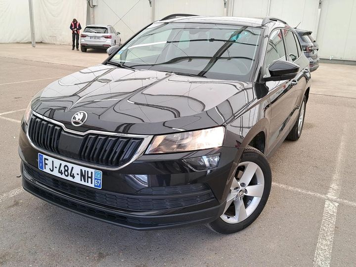 SKODA KAROQ 2019 tmbjg7nu5kj016129