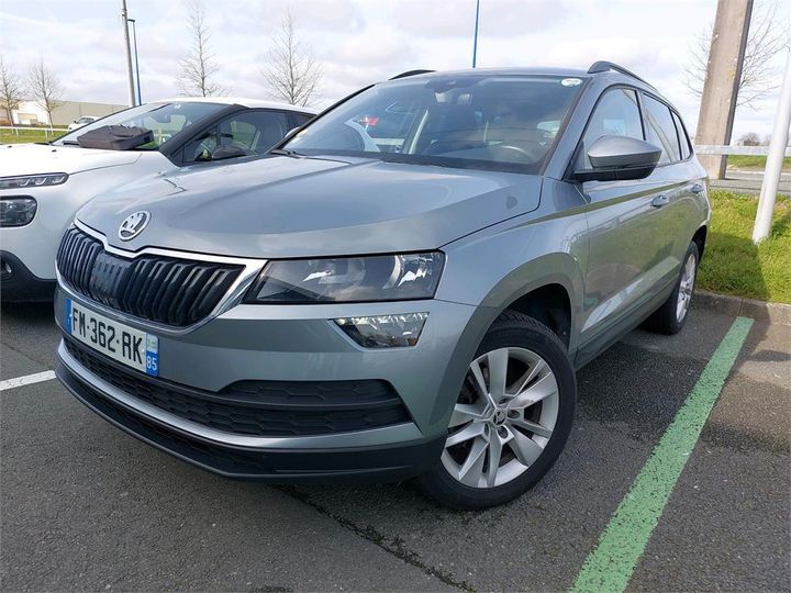 SKODA KAROQ 2019 tmbjg7nu6lj010714