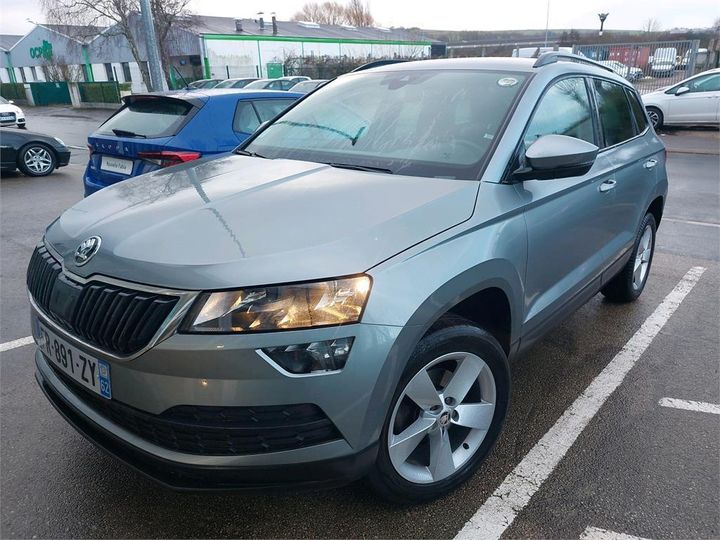 SKODA KAROQ 2020 tmbjg7nu6lj015718