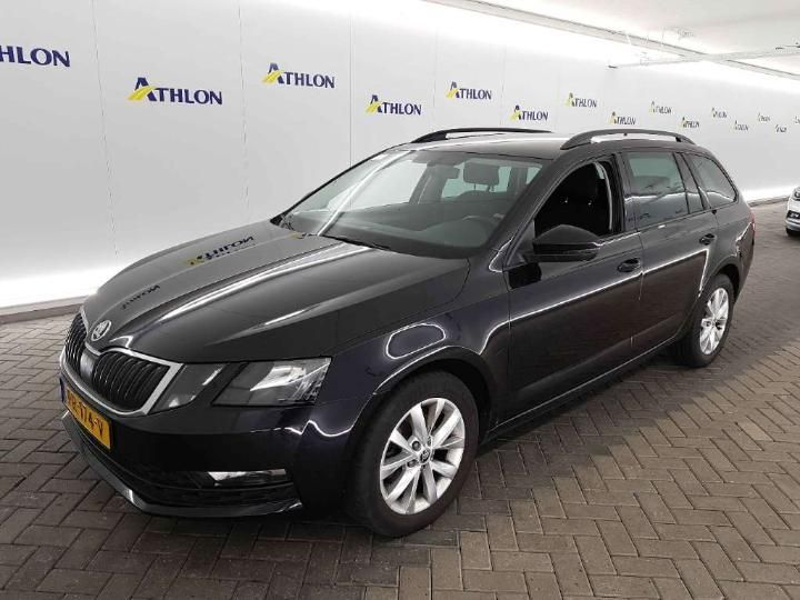 SKODA OCTAVIA 2017 tmbjg9ne0j0140673