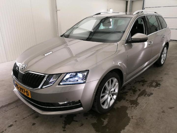 SKODA OCTAVIA 2017 tmbjg9ne0j0158123