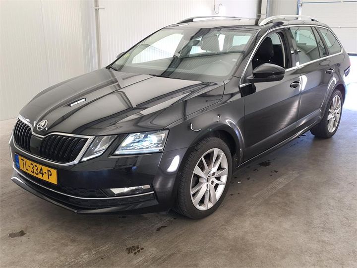 SKODA OCTAVIA 2018 tmbjg9ne0k0017313