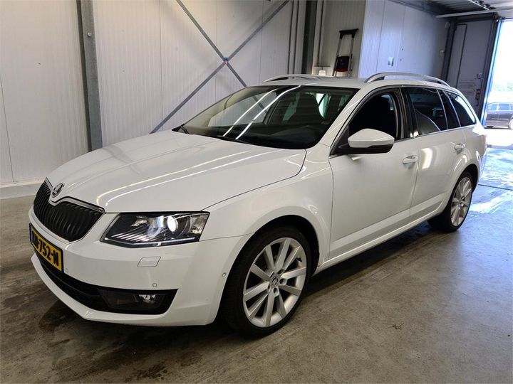 SKODA OCTAVIA 2016 tmbjg9ne1h0068117