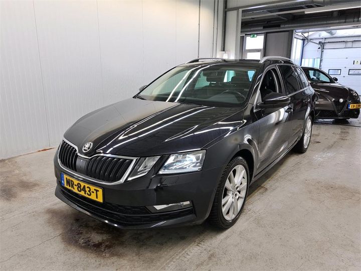 SKODA OCTAVIA 2017 tmbjg9ne1j0038671