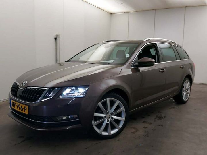 SKODA OCTAVIA 2017 tmbjg9ne1j0048228