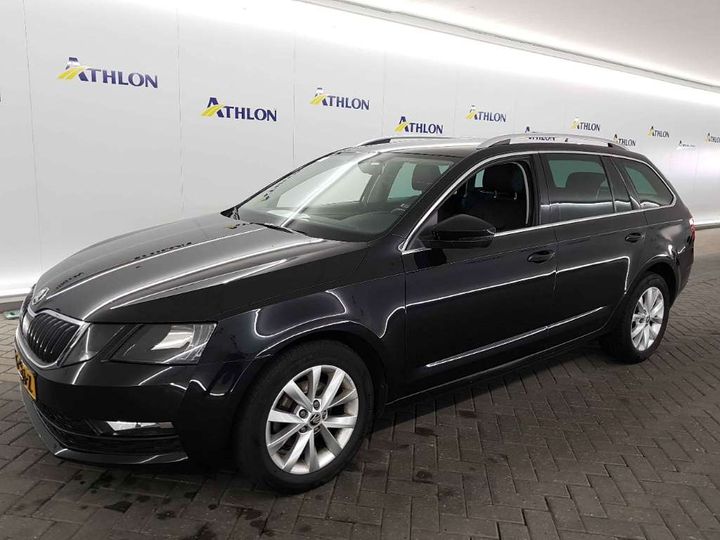 SKODA OCTAVIA 2017 tmbjg9ne1j0085862