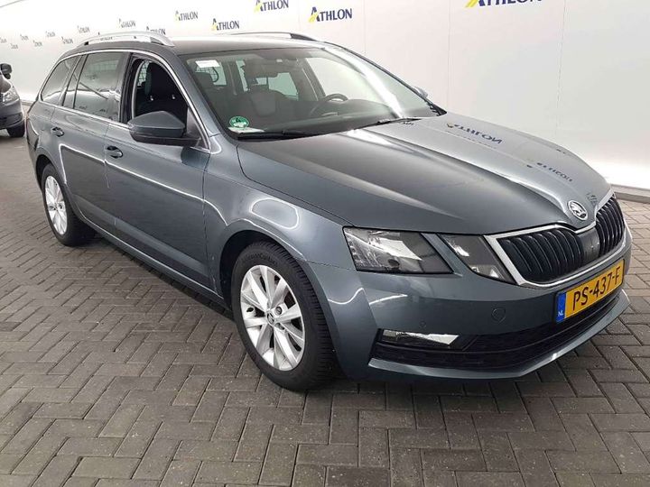 SKODA OCTAVIA 2017 tmbjg9ne1j0128564