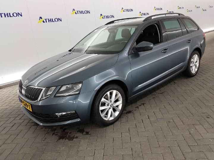 SKODA OCTAVIA 2017 tmbjg9ne1j0129245