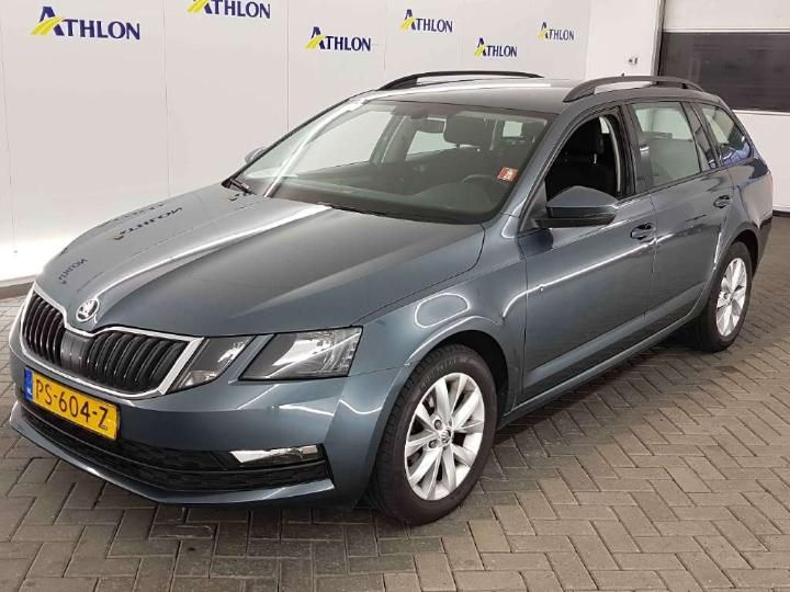 SKODA OCTAVIA 2017 tmbjg9ne1j0135353