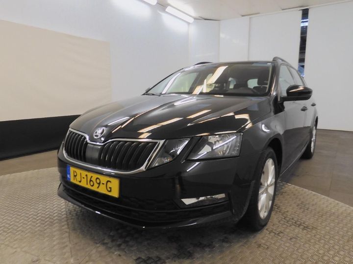 SKODA OCTAVIA 2018 tmbjg9ne1j0207832