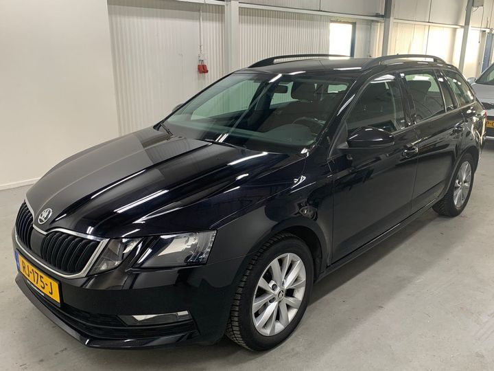 SKODA OCTAVIA 2018 tmbjg9ne1j0210276