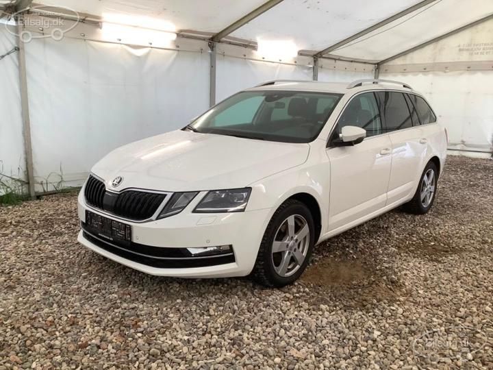 SKODA OCTAVIA 2018 tmbjg9ne1j0314069