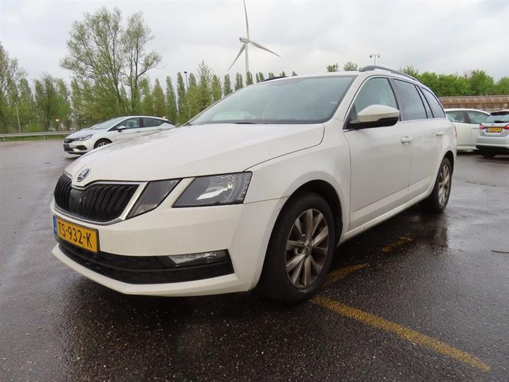 SKODA OCTAVIA 2018 tmbjg9ne1k0031463