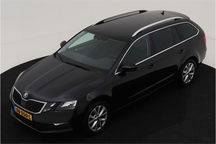 SKODA OCTAVIA 2018 tmbjg9ne1k0072207