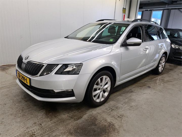 SKODA OCTAVIA 2018 tmbjg9ne1k0076967