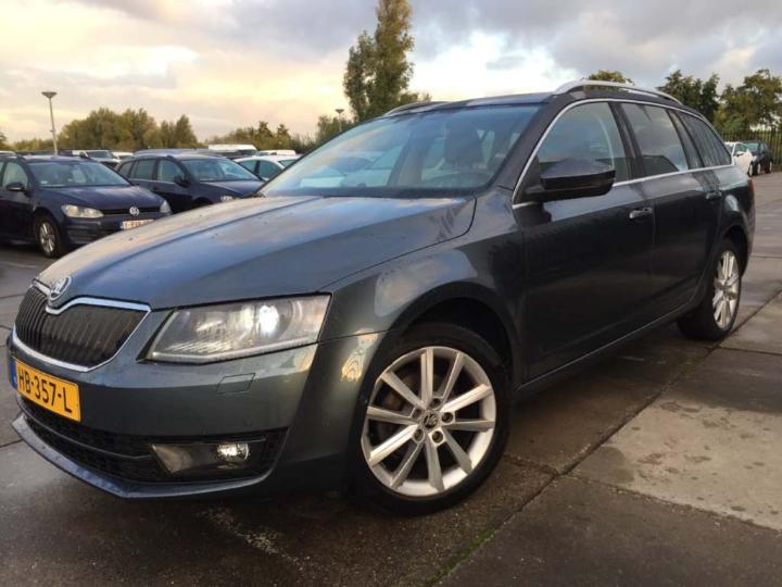 SKODA OCTAVIA 2015 tmbjg9ne2g0068013