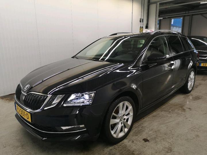 SKODA OCTAVIA 2017 tmbjg9ne2j0100336