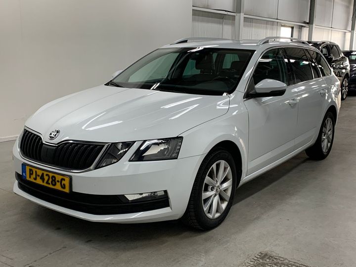 SKODA OCTAVIA 2017 tmbjg9ne2j0106573