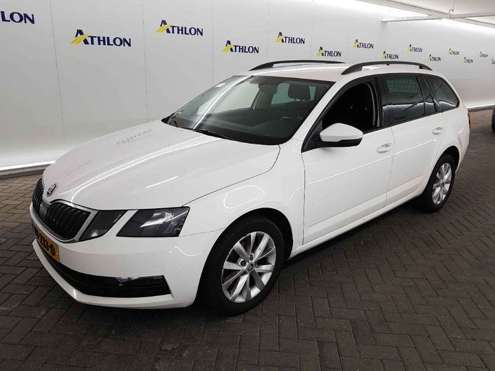 SKODA OCTAVIA 2017 tmbjg9ne2j0107626