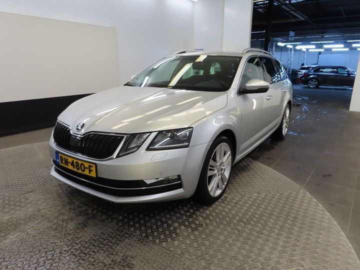 SKODA OCTAVIA 2018 tmbjg9ne2j0236479