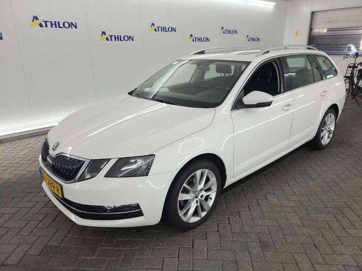 SKODA OCTAVIA 2018 tmbjg9ne2k0007219