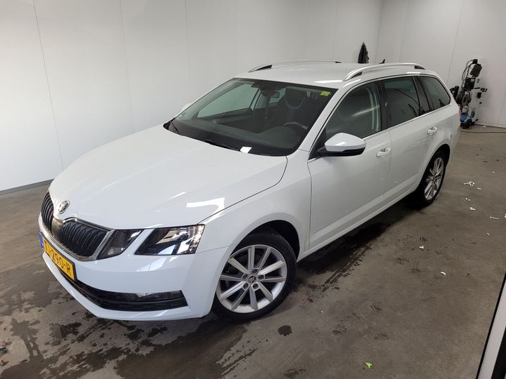 SKODA OCTAVIA 2018 tmbjg9ne2k0009097