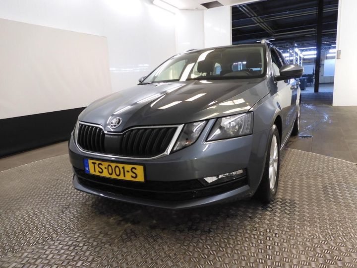 SKODA OCTAVIA 2018 tmbjg9ne2k0027499