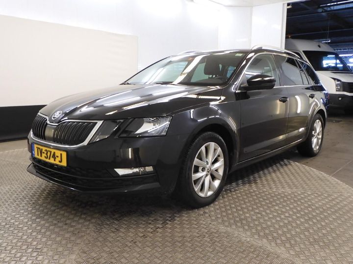 SKODA OCTAVIA 2018 tmbjg9ne2k0061393