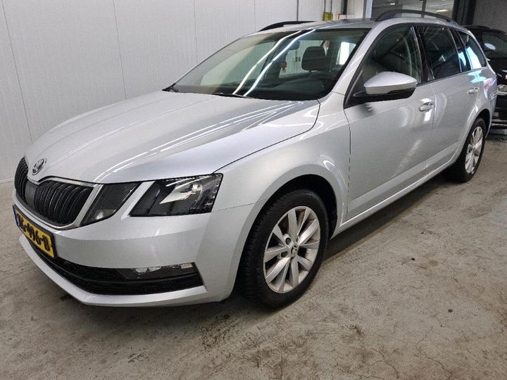 SKODA OCTAVIA 2018 tmbjg9ne2k0066254