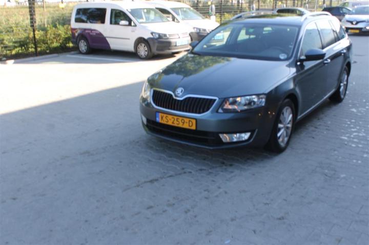 SKODA OCTAVIA 2016 tmbjg9ne3h0076316