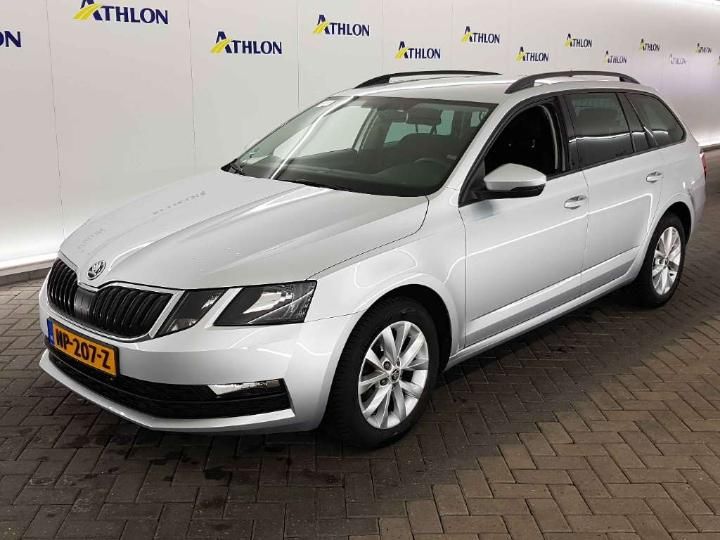 SKODA OCTAVIA 2017 tmbjg9ne3j0035755