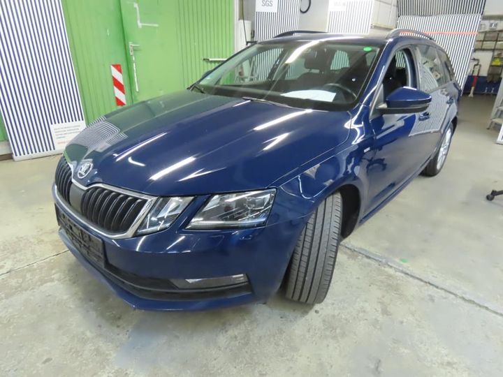 SKODA OCTAVIA 2017 tmbjg9ne3j0051650