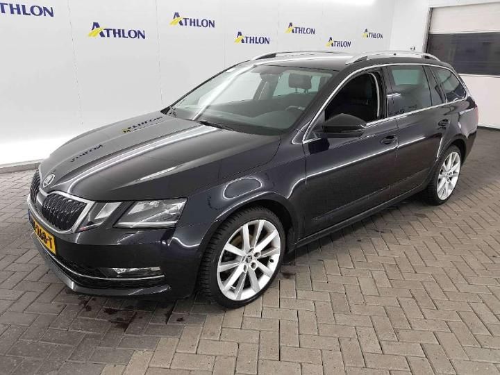 SKODA OCTAVIA 2017 tmbjg9ne3j0052118