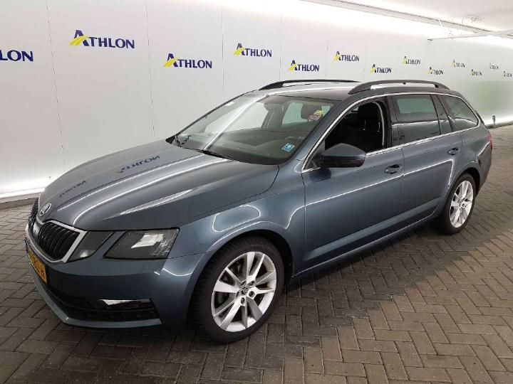 SKODA OCTAVIA 2017 tmbjg9ne3j0059439