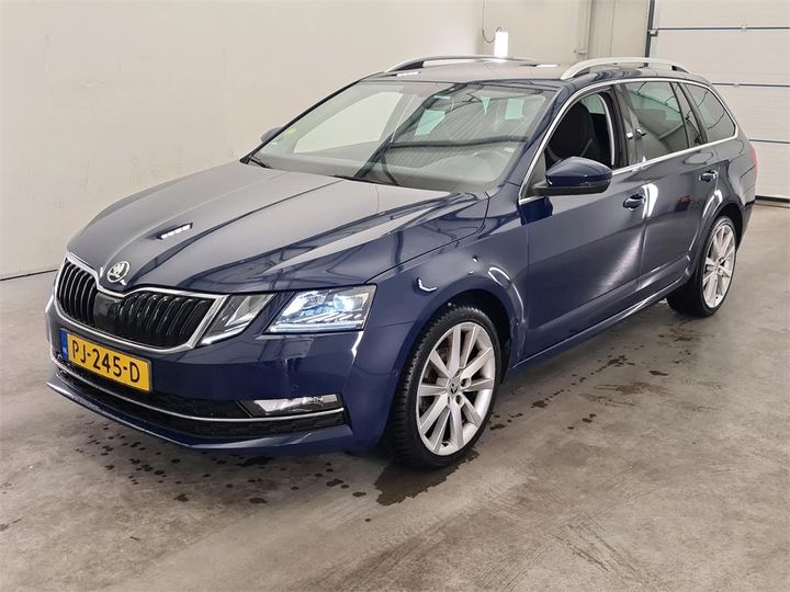 SKODA OCTAVIA 2017 tmbjg9ne3j0096314