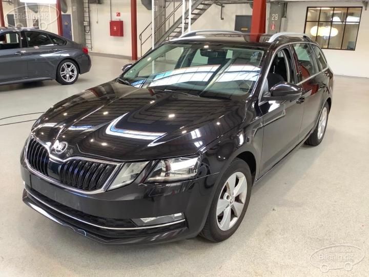 SKODA OCTAVIA 2017 tmbjg9ne3j0173506